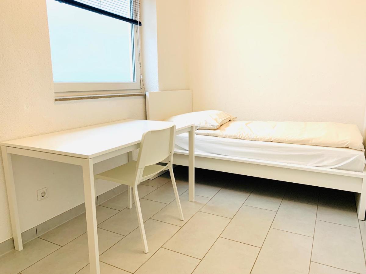 Gemutliches Zimmer 20 Min Vom Frankfurt Hbf 3 Langen  Kültér fotó