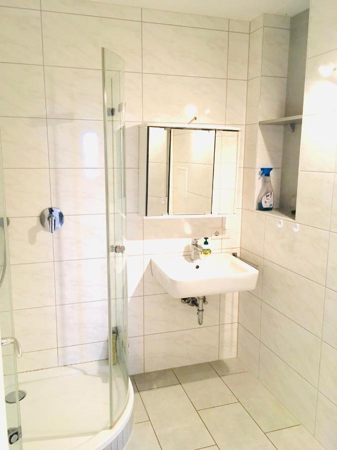 Gemutliches Zimmer 20 Min Vom Frankfurt Hbf 3 Langen  Kültér fotó